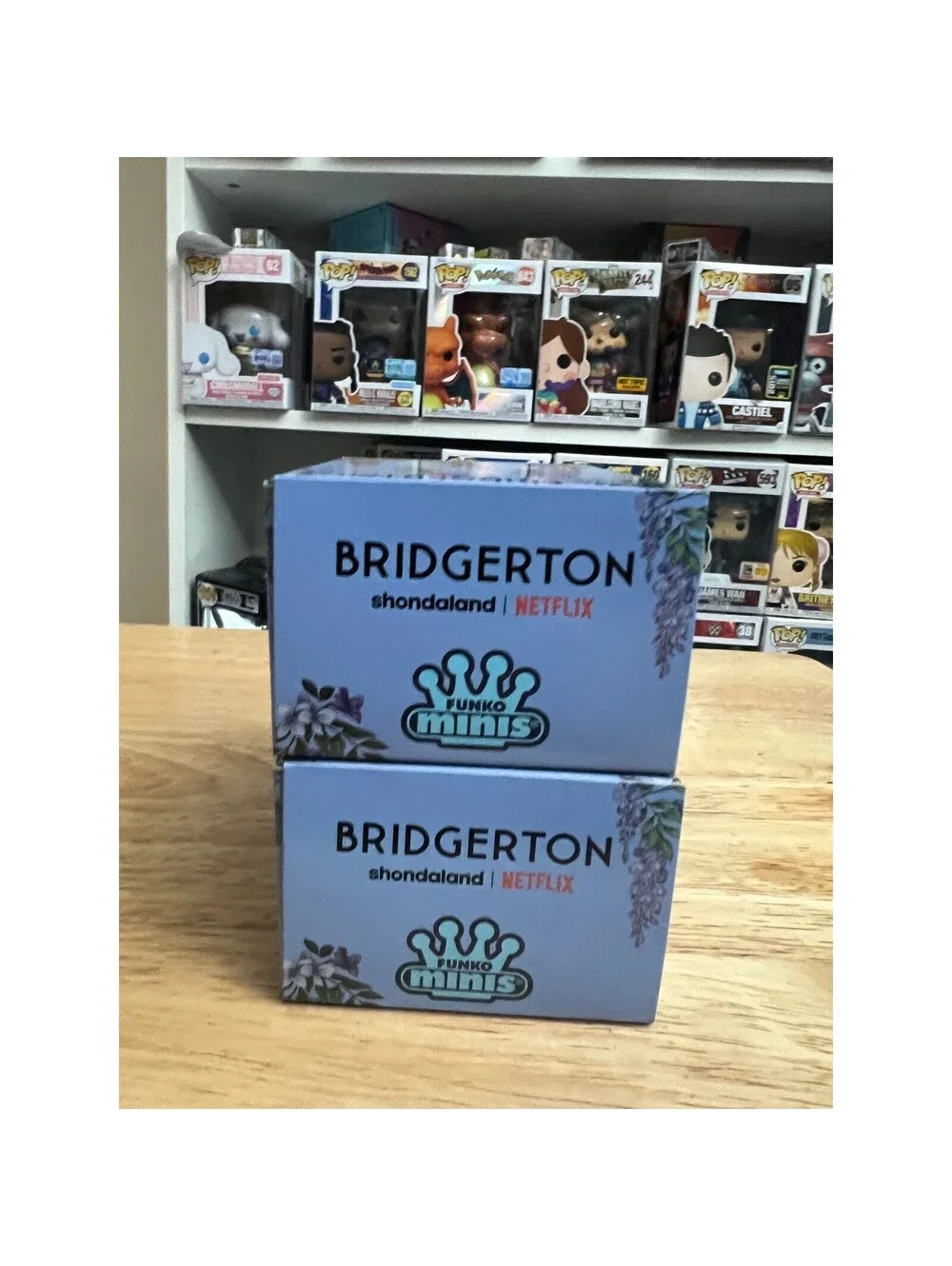 EXC Kate Sharma & Anthony Bridgerton Funko Minis Vinyl Figurine TV Television